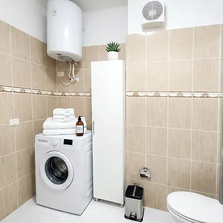 アパート We In Center 2br